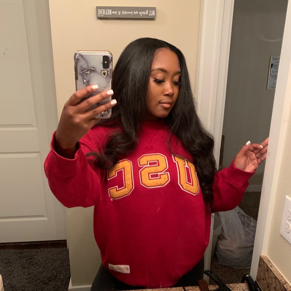 USC sweatshirt